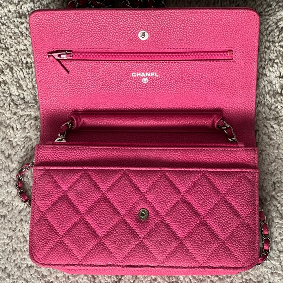 Chanel Iridescent Caviar Quilted Wallet on Chain WOC Pink - Picture 5 of 8